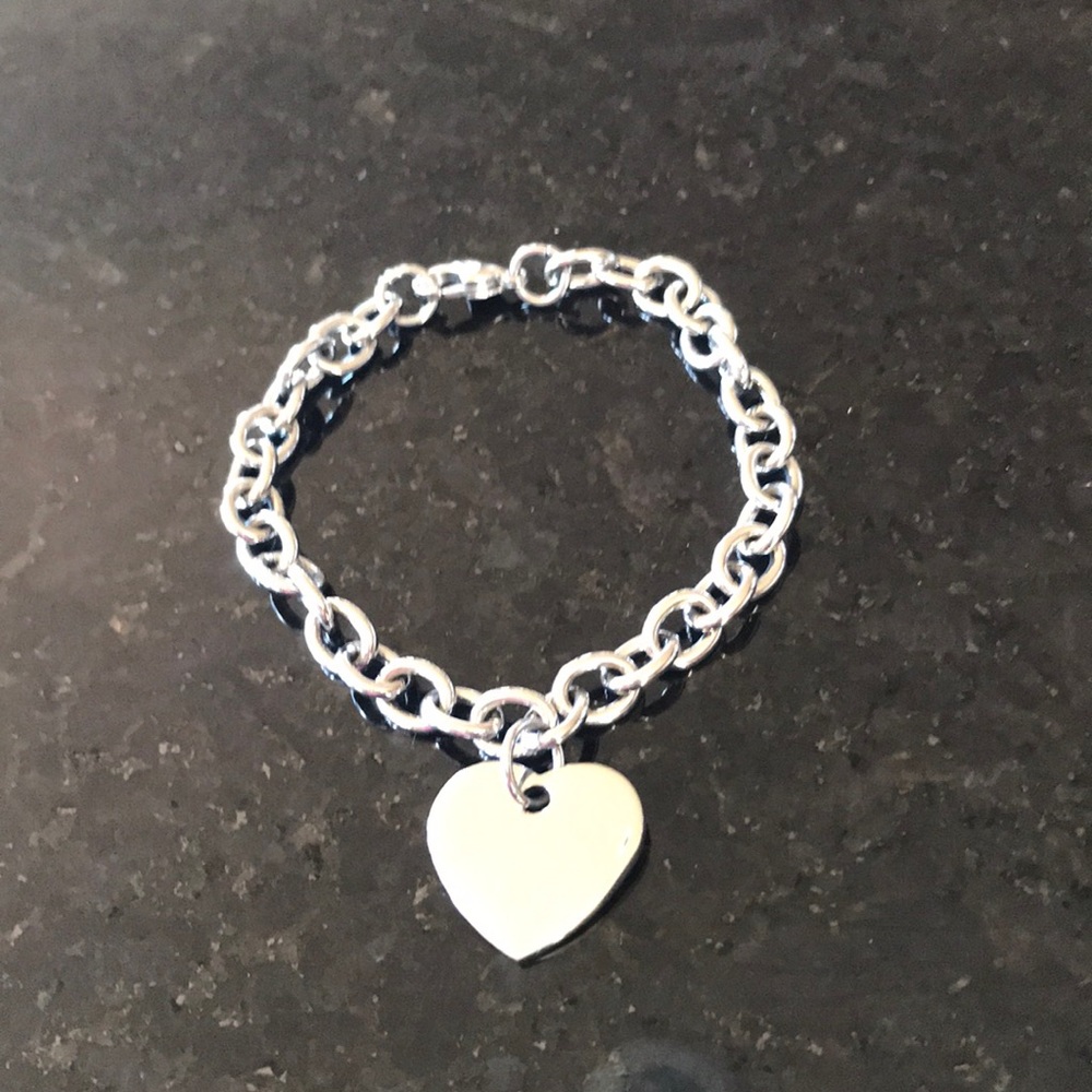 Stainless steel heart bracelet